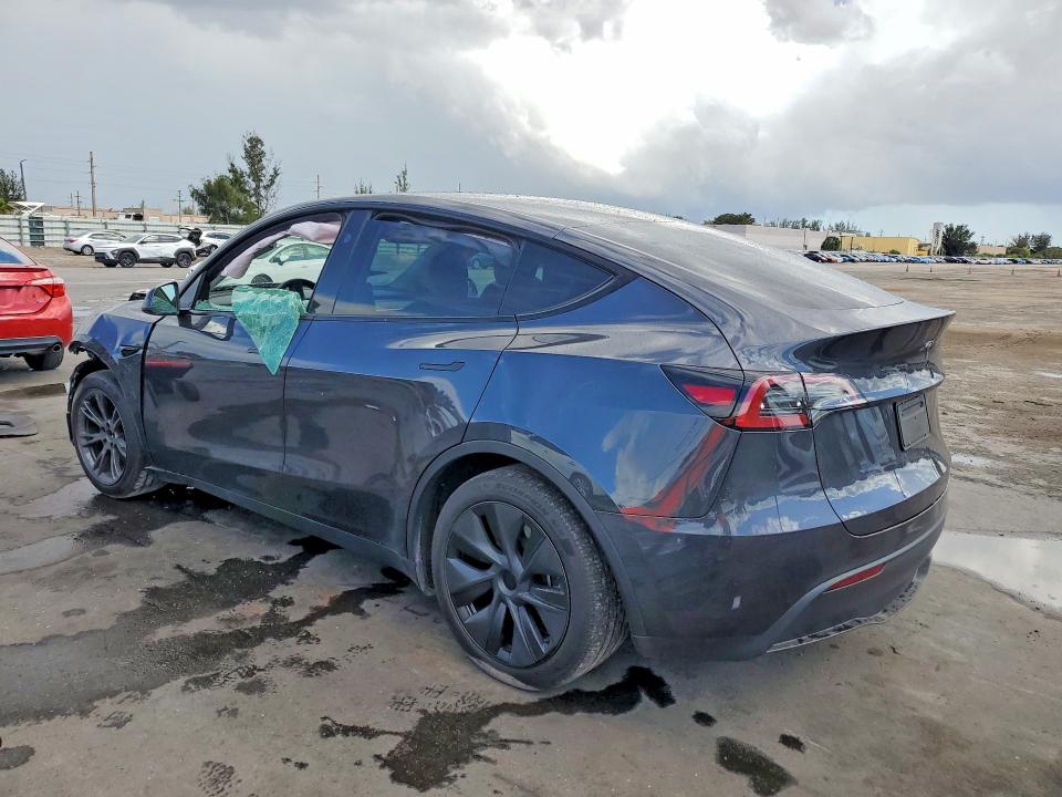 2024 Tesla Model Y მანქანა იყიდება აუქციონზე, vin: 7SAYGDED0RA329636, აუქციონის ნომერი: 46037556