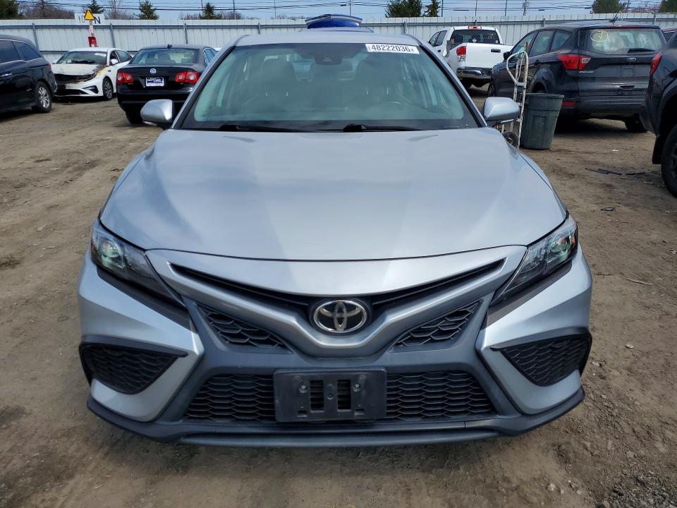 Aukcja sprzedaży 2022 Toyota Camry, vin: 4T1G11AK3NU624033, numer aukcji: 48222036