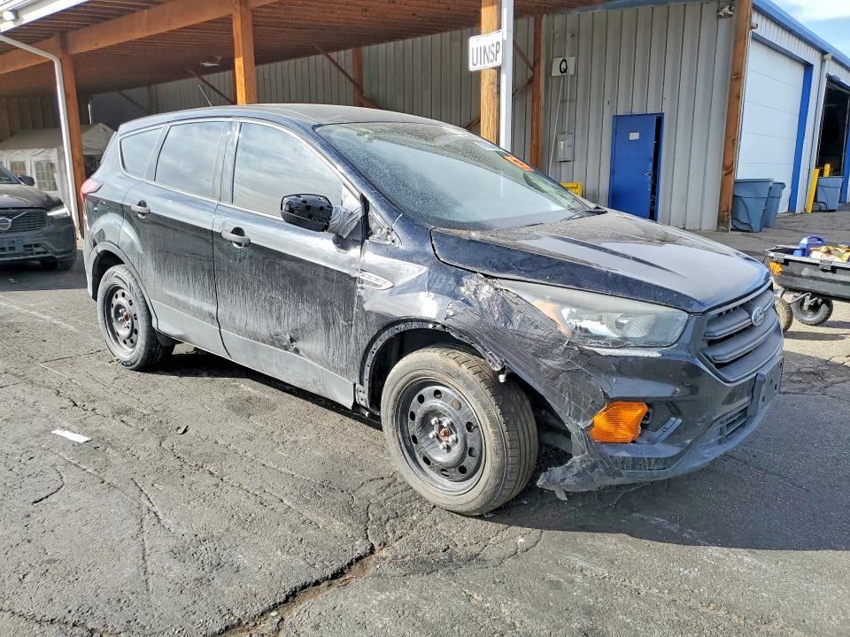 2019 Ford Escape მანქანა იყიდება აუქციონზე, vin: 1FMCU0F75KUA19270, აუქციონის ნომერი: 79768585