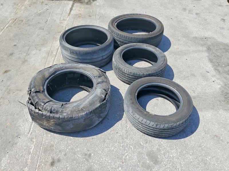 Продажа на аукционе авто 2019 Chrysler Pacifica, vin: 2C4RC1N72KR675688, номер лота: 45448696