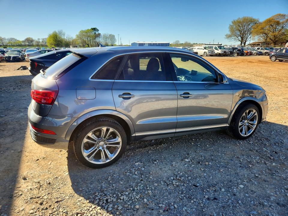 45824676 :رقم المزاد ، WA1FCCFS0HR017717 vin ، 2017 Audi Q3 مزاد بيع