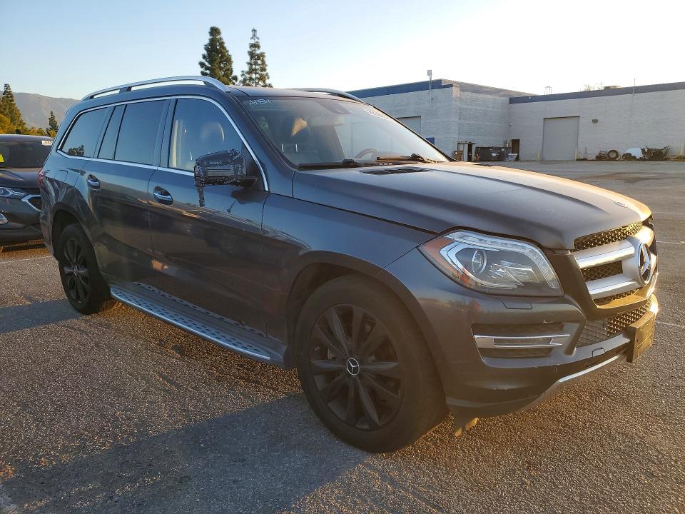 2016 Mercedes Benz Gl მანქანა იყიდება აუქციონზე, vin: 4JGDF6EE7GA665985, აუქციონის ნომერი: 79981665