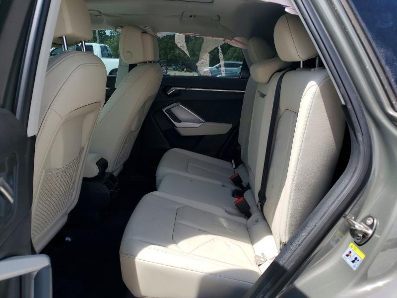 2020 Audi Q3 მანქანა იყიდება აუქციონზე, vin: WA1DECF33L1104920, აუქციონის ნომერი: 46723166