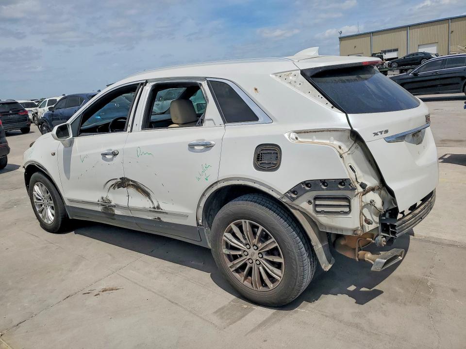 48327786 :رقم المزاد ، 1GYKNBRS6HZ164493 vin ، 2017 Cadillac Xt5 مزاد بيع