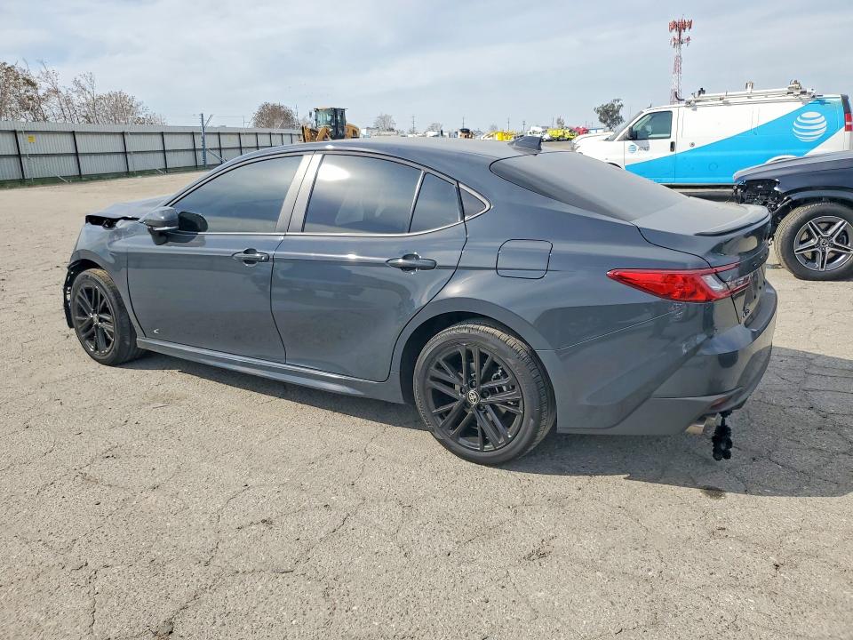 2026 Toyota Camry მანქანა იყიდება აუქციონზე, vin: 4T1DBADKXTU046750, აუქციონის ნომერი: 46169546