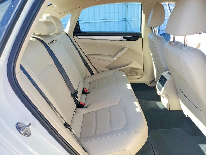 47328606 :رقم المزاد ، 1VWLA7A34KC010069 vin ، 2019 Volkswagen Passat مزاد بيع
