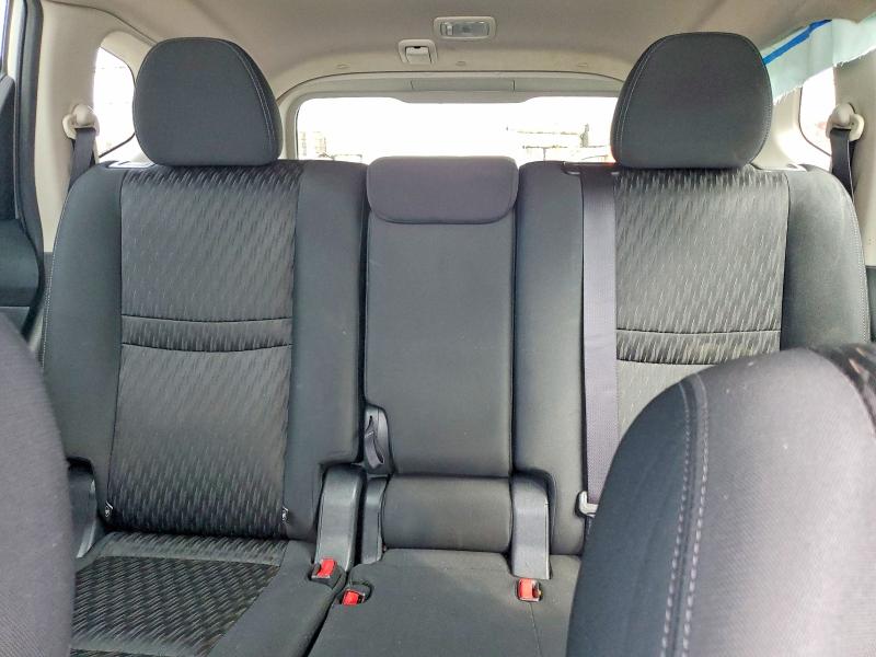Продаж на аукціоні авто 2018 Nissan Rogue, vin: KNMAT2MV6JP544461, номер лоту: 42055366