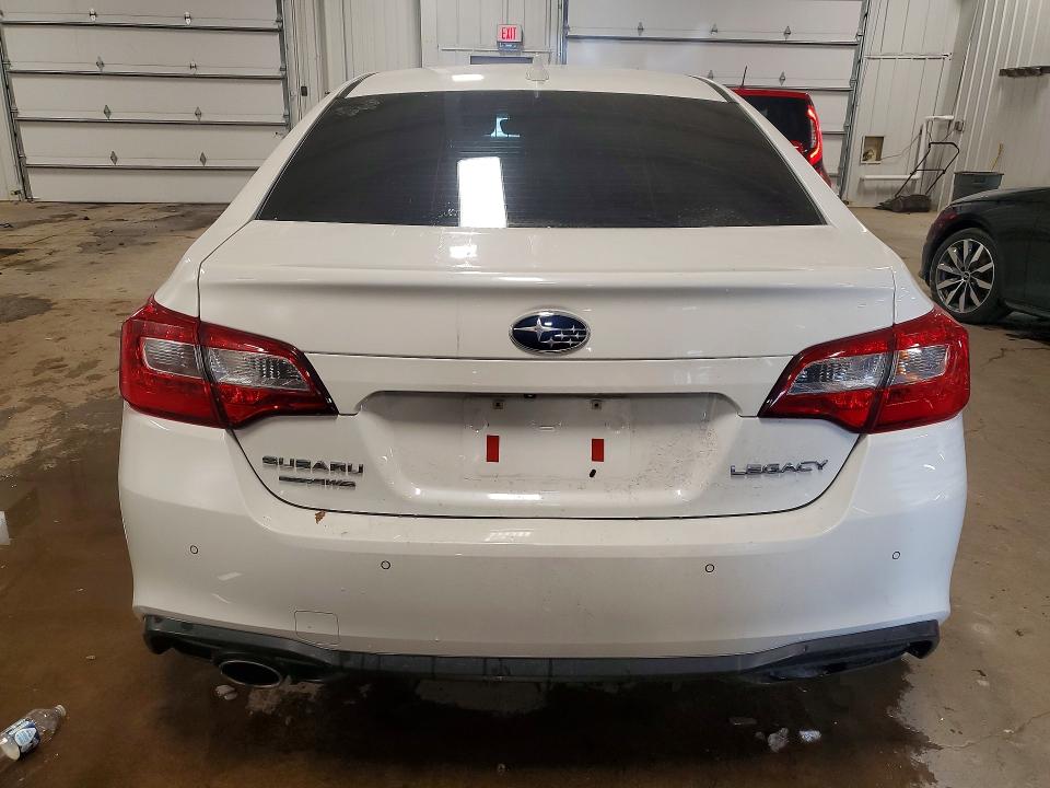 2018 Subaru Legacy მანქანა იყიდება აუქციონზე, vin: 4S3BNAN63J3046290, აუქციონის ნომერი: 46580196