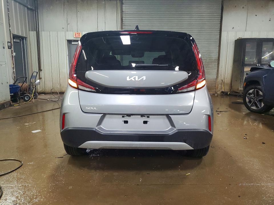 2024 Kia Soul მანქანა იყიდება აუქციონზე, vin: KNDJ23AU0R7903058, აუქციონის ნომერი: 47581096