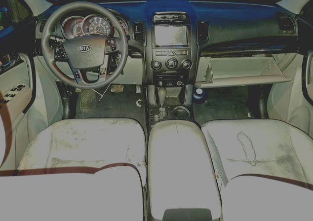 45463396 :رقم المزاد ، 5XYKT3A18BG088141 vin ، 2011 Kia Sorento مزاد بيع