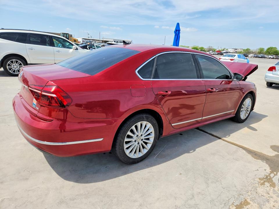 2017 Volkswagen Passat მანქანა იყიდება აუქციონზე, vin: 1VWBT7A31HC073645, აუქციონის ნომერი: 48156206