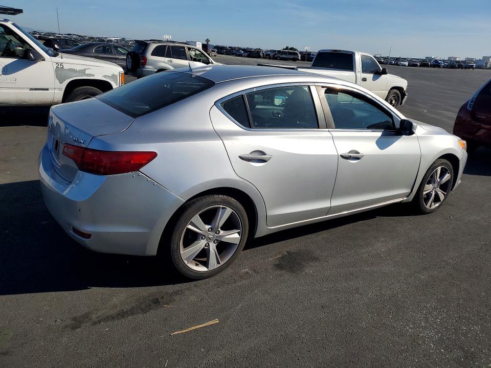 Продажа на аукционе авто 2015 Acura Ilx, vin: 19VDE1F72FE006534, номер лота: 46346176