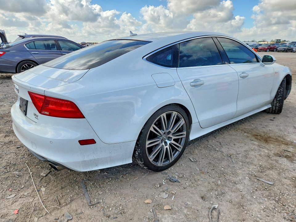 47024786 :رقم المزاد ، WAU3GAFC1DN026192 vin ، 2013 Audi A7 مزاد بيع