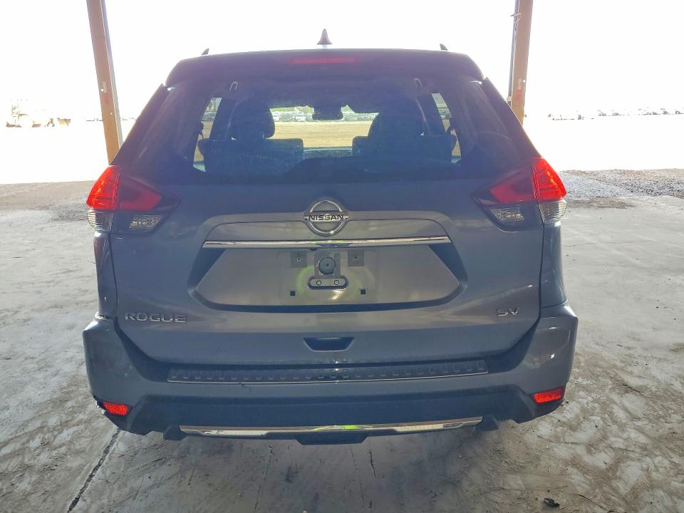 2017 Nissan Rogue მანქანა იყიდება აუქციონზე, vin: JN8AT2MT6HW147965, აუქციონის ნომერი: 48431536