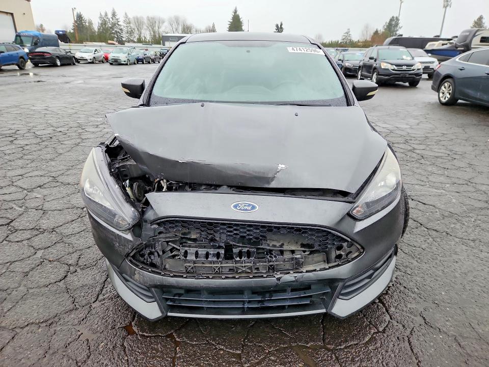 2018 Ford Focus მანქანა იყიდება აუქციონზე, vin: 1FADP3L97JL260085, აუქციონის ნომერი: 47412596