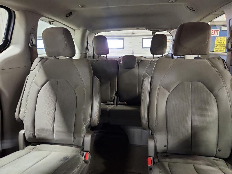 Продаж на аукціоні авто 2017 Chrysler Pacifica, vin: 2C4RC1DG9HR741602, номер лоту: 45706276