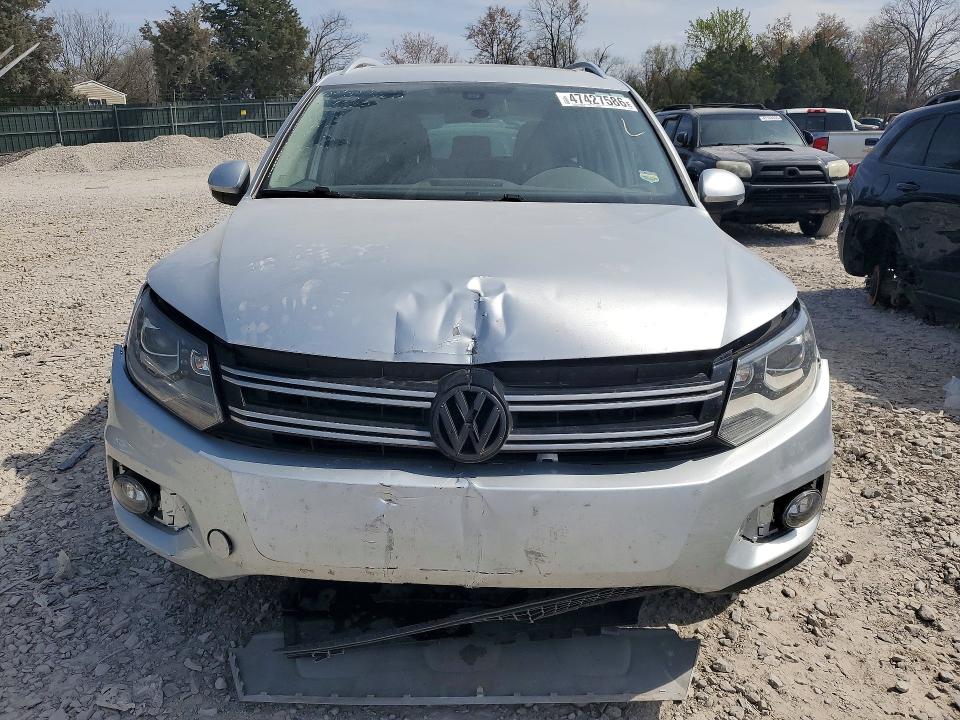 2012 Volkswagen Tiguan მანქანა იყიდება აუქციონზე, vin: WVGBV7AX1CW603809, აუქციონის ნომერი: 47427586