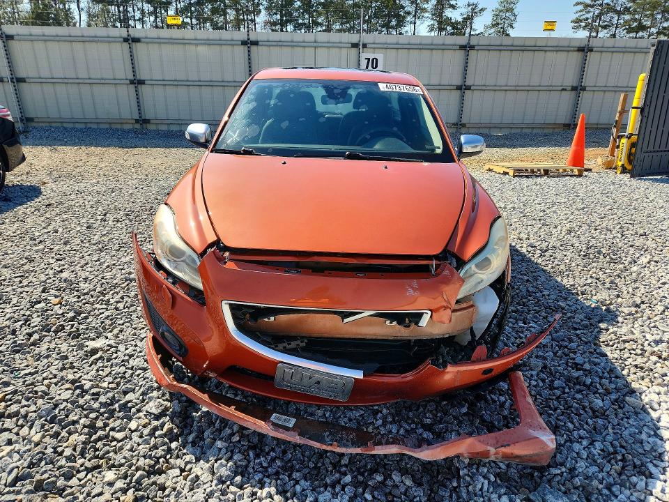 2011 Volvo C30 მანქანა იყიდება აუქციონზე, vin: YV1672MK6B2199005, აუქციონის ნომერი: 46737656