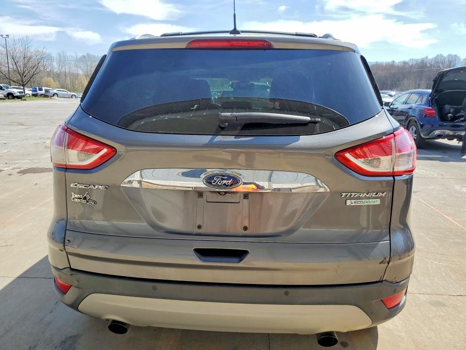 2014 Ford Escape მანქანა იყიდება აუქციონზე, vin: 1FMCU0J96EUE09629, აუქციონის ნომერი: 46963066