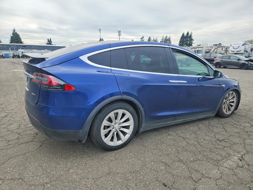46345936 :رقم المزاد ، 5YJXCAE29GF007143 vin ، 2016 Tesla Model X مزاد بيع