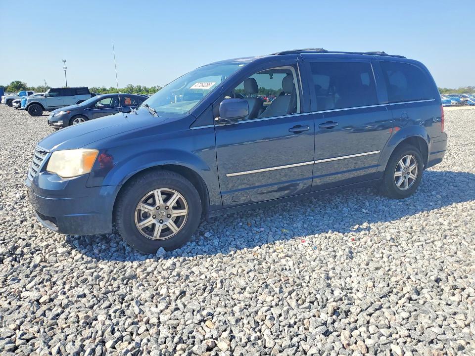47764286 :رقم المزاد ، 2A8HR541X9R631892 vin ، 2009 Chrysler Town & Country مزاد بيع