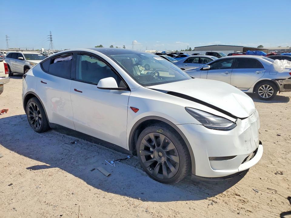 46742246 :رقم المزاد ، 7SAYGDEE3SA370955 vin ، 2023 Tesla Model Y مزاد بيع
