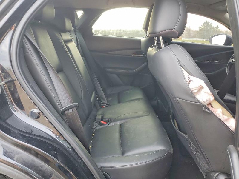 47933526 :رقم المزاد ، 3MVDMBBLXMM264594 vin ، 2021 Mazda Cx-30 مزاد بيع