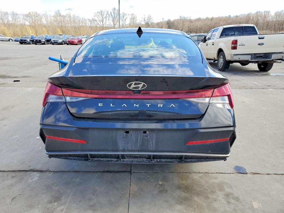 41623636 :رقم المزاد ، KMHLS4DGXSU907335 vin ، 2025 Hyundai Elantra مزاد بيع