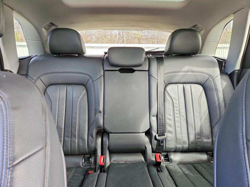 Продажа на аукционе авто 2018 Audi Q5, vin: WA1ANAFY0J2008804, номер лота: 46323926