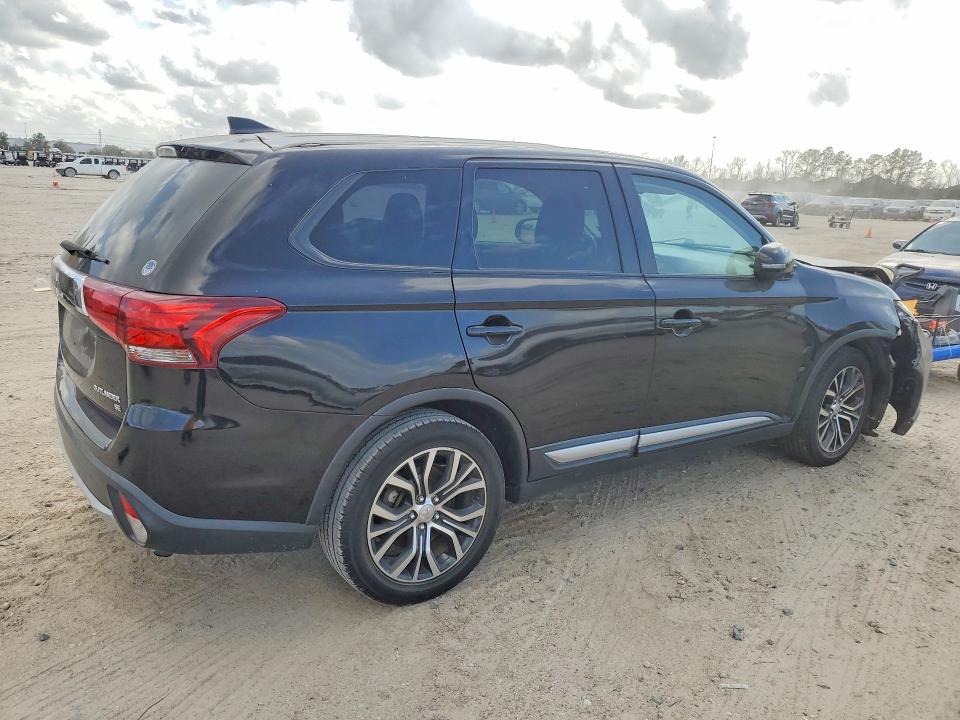 Aukcja sprzedaży 2018 Mitsubishi Outlander, vin: JA4AD3A37JZ000524, numer aukcji: 79793075