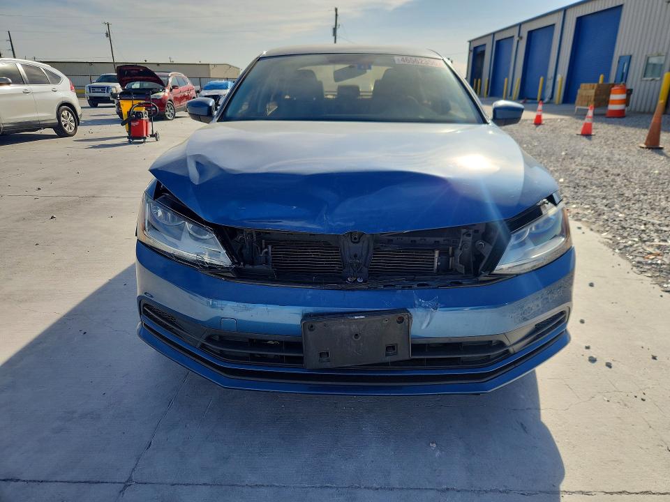 2017 Volkswagen Jetta მანქანა იყიდება აუქციონზე, vin: 3VW167AJ2HM357334, აუქციონის ნომერი: 46562356