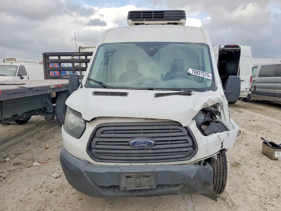 79937375 :رقم المزاد ، 1FTYR1CMXGKB39385 vin ، 2016 Ford Transit مزاد بيع
