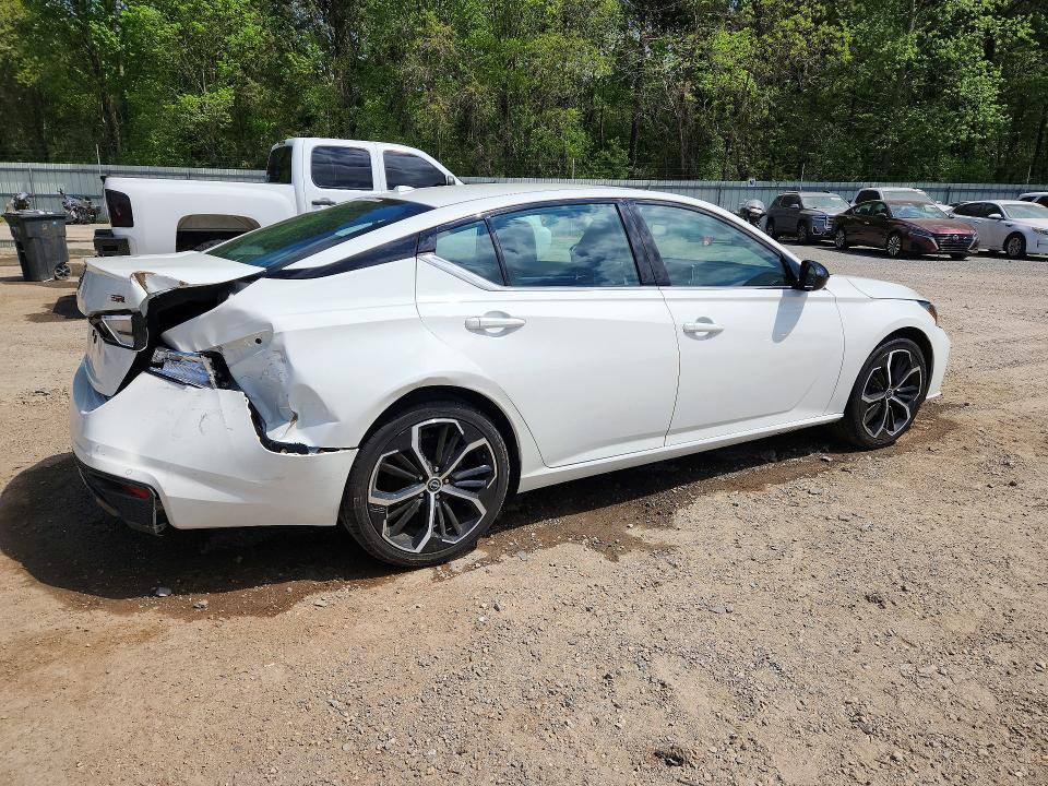 47646886 :رقم المزاد ، 1N4BL4CV4RN345732 vin ، 2024 Nissan Altima مزاد بيع