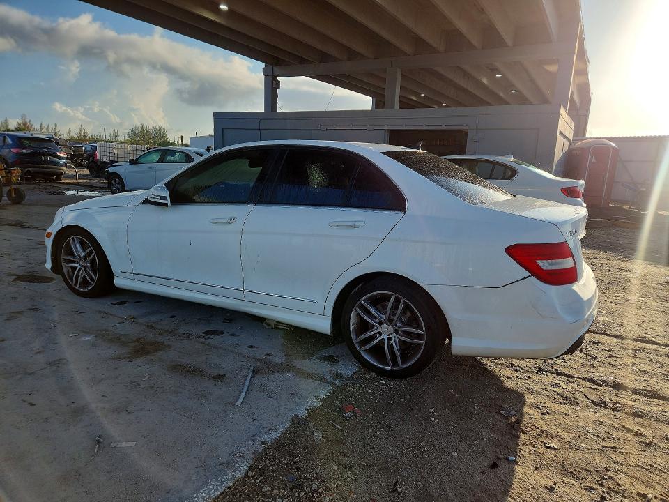 Aukcja sprzedaży 2013 Mercedes-benz C, vin: WDDGF8ABXDR246007, numer aukcji: 45997216