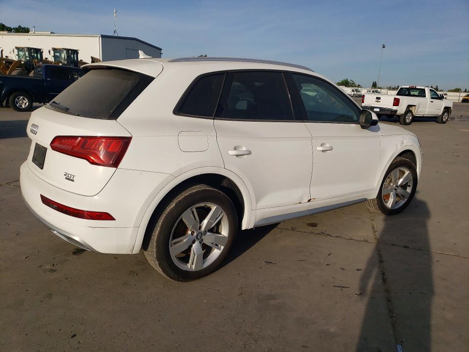 Продажа на аукционе авто 2018 Audi Q5, vin: WA1ANAFY5J2150520, номер лота: 47608016