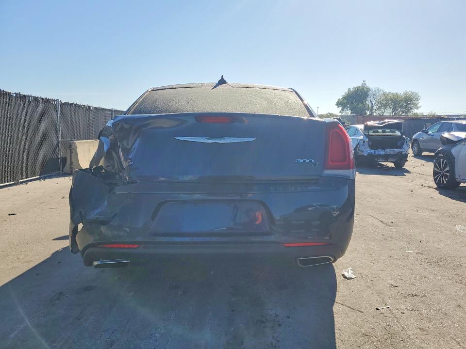 Продажа на аукционе авто 2018 Chrysler 300, vin: 2C3CCAGG8JH267448, номер лота: 46855196