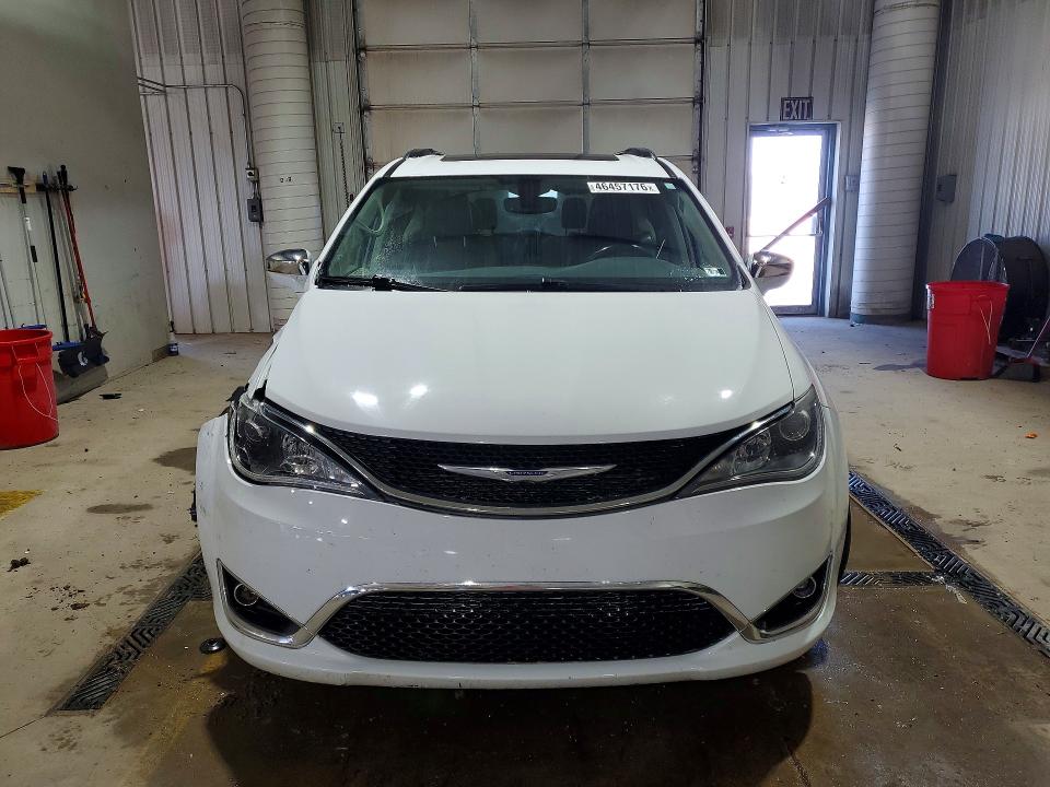 46457176 :رقم المزاد ، 2C4RC1GG1KR730337 vin ، 2019 Chrysler Pacifica مزاد بيع