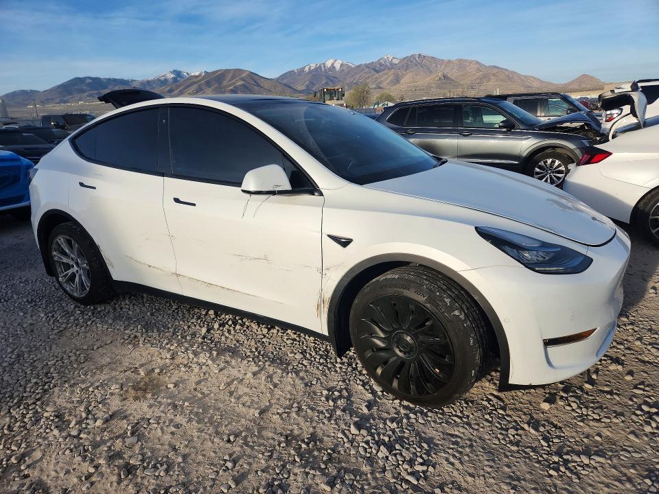 Продажа на аукционе авто 2022 Tesla Model Y, vin: 7SAYGDEE2NF361123, номер лота: 47278776