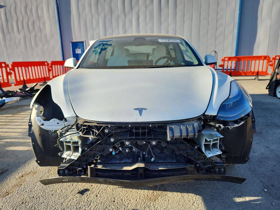 2023 Tesla Model 3 მანქანა იყიდება აუქციონზე, vin: 5YJ3E1EA1PF608272, აუქციონის ნომერი: 47090306