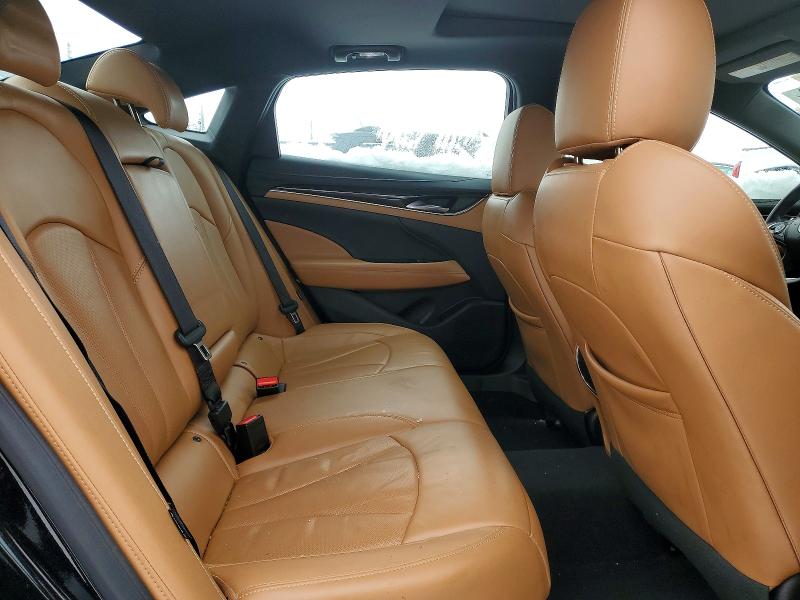 46388536 :رقم المزاد ، 1G4ZP5SZ7JU116197 vin ، 2018 Buick Lacrosse مزاد بيع