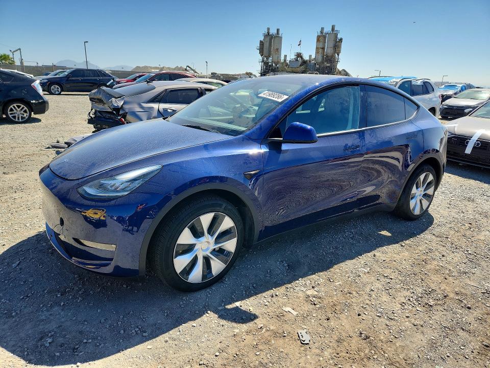 41989286 :رقم المزاد ، 7SAYGDEE3NF442194 vin ، 2022 Tesla Model Y مزاد بيع