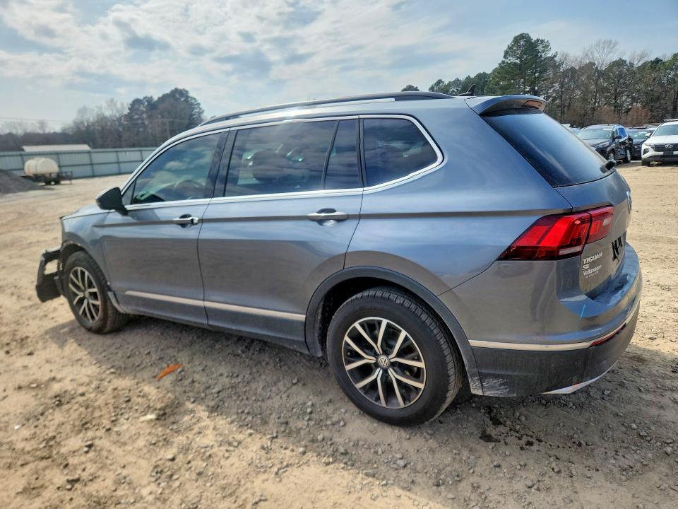 79610135 :رقم المزاد ، 3VV3B7AX5MM015982 vin ، 2021 Volkswagen Tiguan مزاد بيع
