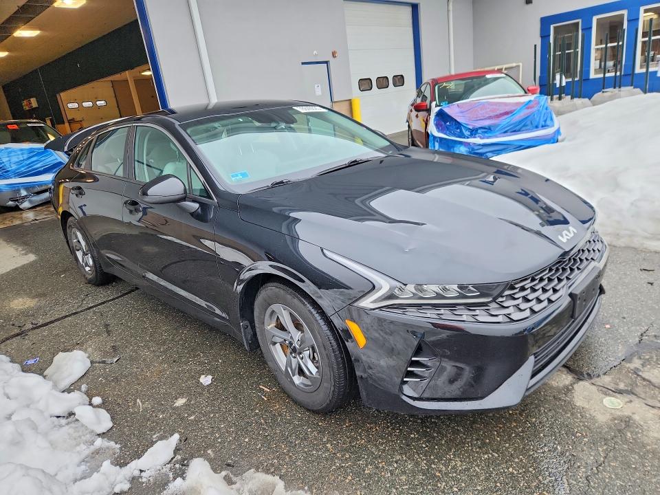 2022 Kia K5 მანქანა იყიდება აუქციონზე, vin: 5XXG14J26NG164667, აუქციონის ნომერი: 78840025