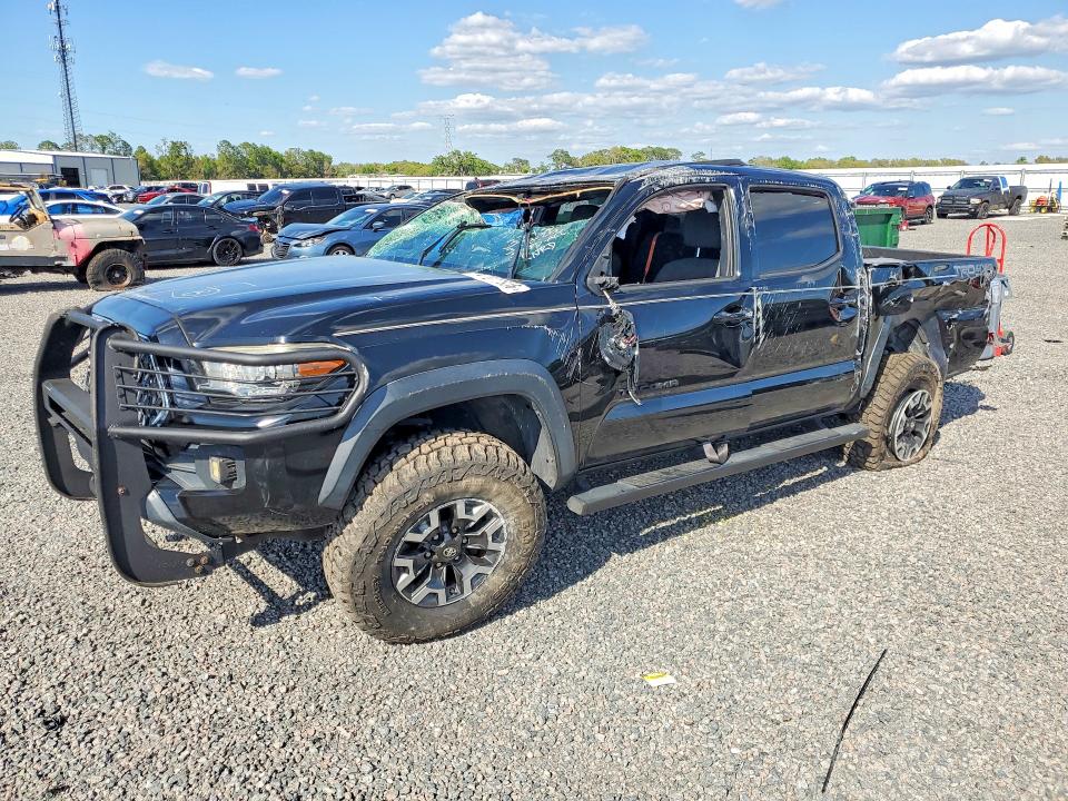 Aukcja sprzedaży 2018 Toyota Tacoma, vin: 5TFCZ5ANXJX132203, numer aukcji: 50738256