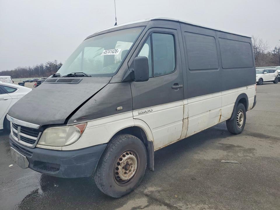 45741426 :رقم المزاد ، WD0PD644565958590 vin ، 2006 Dodge Sprinter مزاد بيع