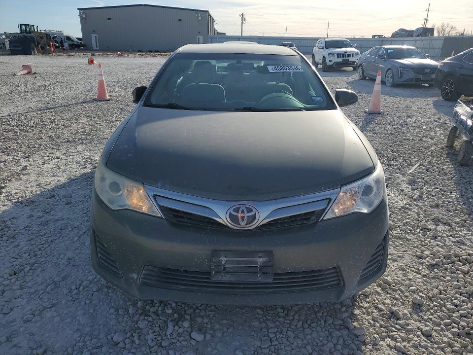 Aukcja sprzedaży 2014 Toyota Camry, vin: 4T4BF1FK1ER422799, numer aukcji: 45863546