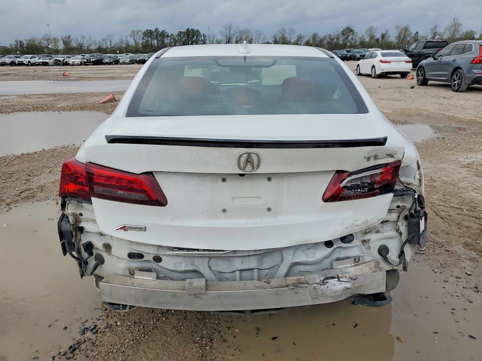 2018 Acura Tlx მანქანა იყიდება აუქციონზე, vin: 19UUB2F60JA013329, აუქციონის ნომერი: 45469196