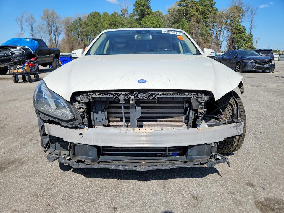 42076426 :رقم المزاد ، WDDHF5KB8EA849099 vin ، 2014 Mercedes-benz E مزاد بيع