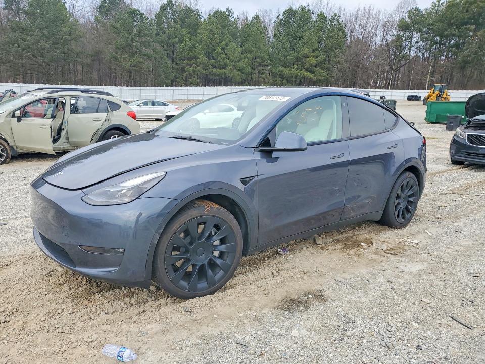79512175 :رقم المزاد ، 7SAYGDEE6PF754481 vin ، 2023 Tesla Model Y مزاد بيع