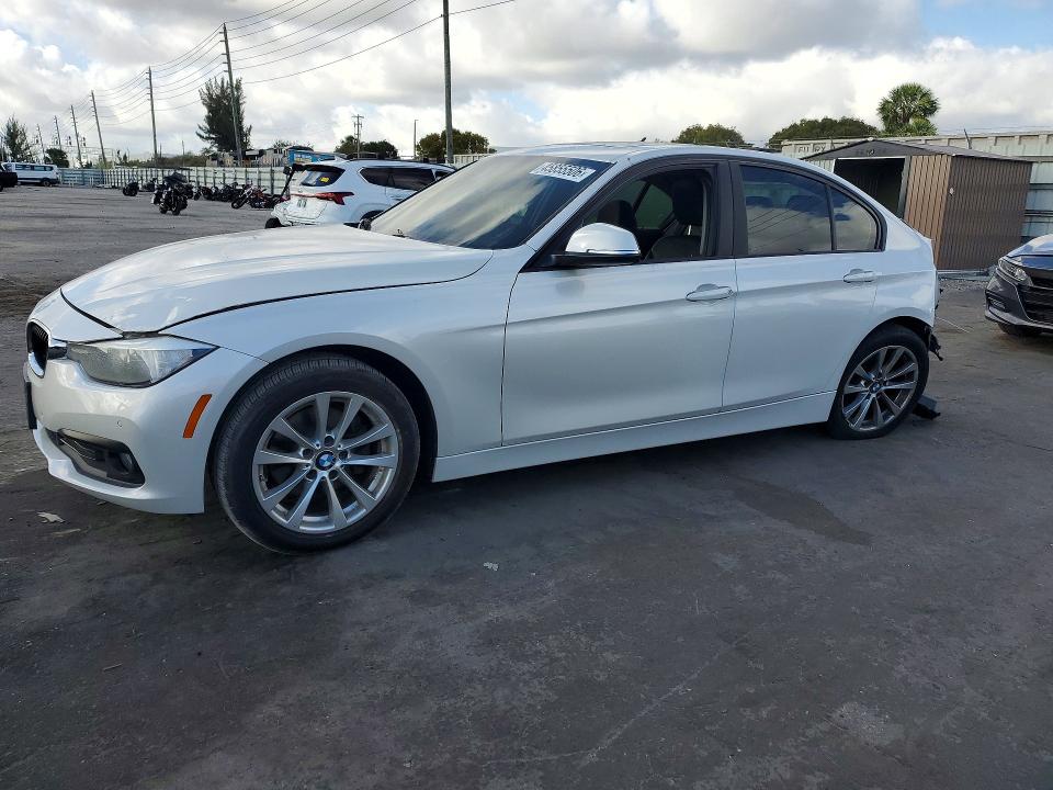 Продажа на аукционе авто 2017 Bmw 320, vin: WBA8E1G37HNU16133, номер лота: 45855506